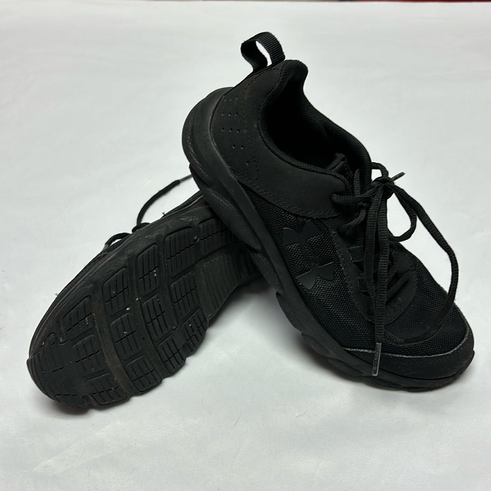 Black under Armour sneakers, youth size 4.5